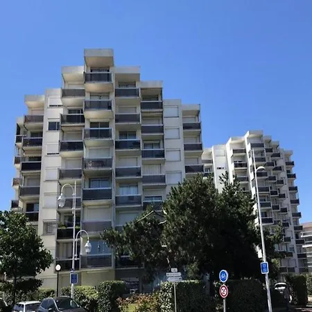 Port Apartment